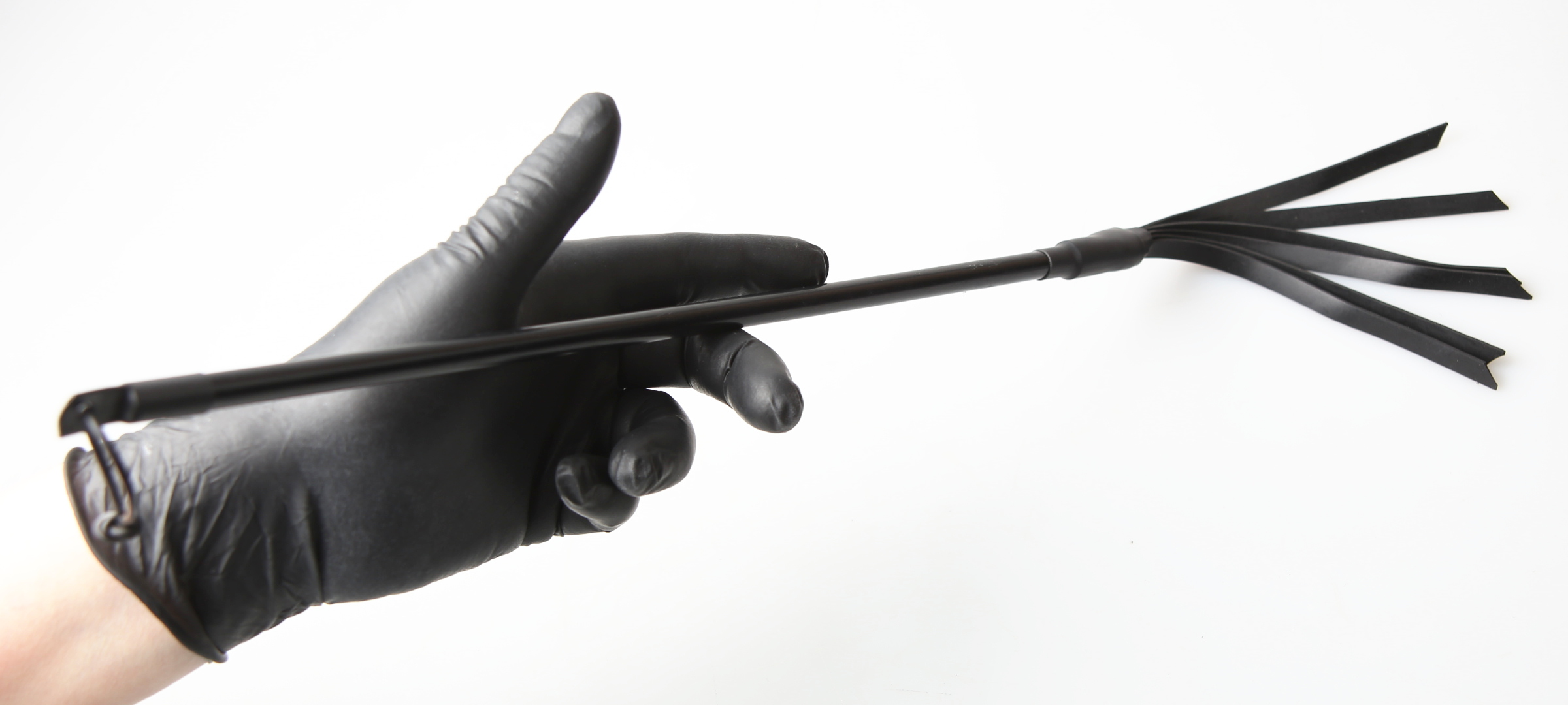 GERTE - kurzer Intimklopfer Luxus 09 - Gummistriemen